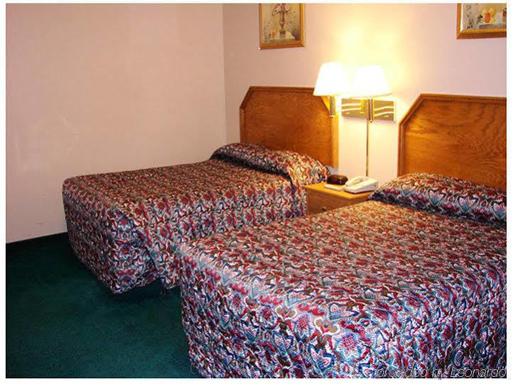 Red Carpet Inn Wind Gap Extérieur photo